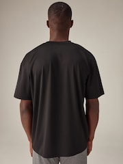 Schwarz - Active Relaxed Fit Textured Training T-Shirt - Bild 3 von 8