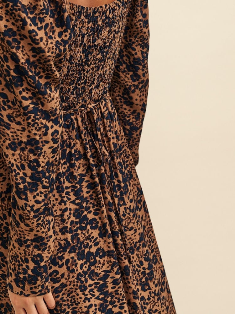Nobody's Child Abby Square Neck Brown Midi Dress - Image 4 of 4