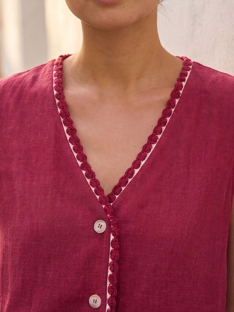 Roman Red Petite V-Neck Trim Detail Top - Image 4 of 4 Roman Red Petite V-Neck Trim Detail Top - Image 4 of 4