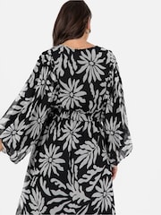 Lovedrobe Floral Balloon Sleeve Black Midi Dress - Image 4 of 4