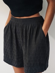 Schwarz/Weiß - Shorts zum Überziehen, 2er Pack - Bild 5 von 9