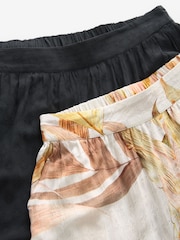 Schwarz/Weiß - Shorts zum Überziehen, 2er Pack - Bild 9 von 9