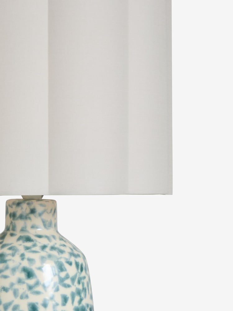Nina Campbell Blue Chester Table Lamp - Image 7 of 7