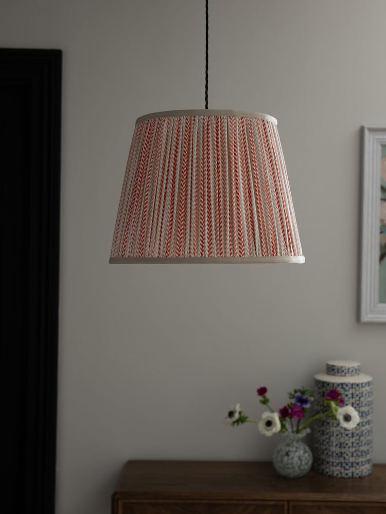 Nina Campbell Coral Red Larch Easy Fit Shade - Image 2 of 4