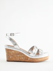 Silber - Forever Comfort® Keilabsatzschuhe mit zwei Riemen - Bild 1 von 4