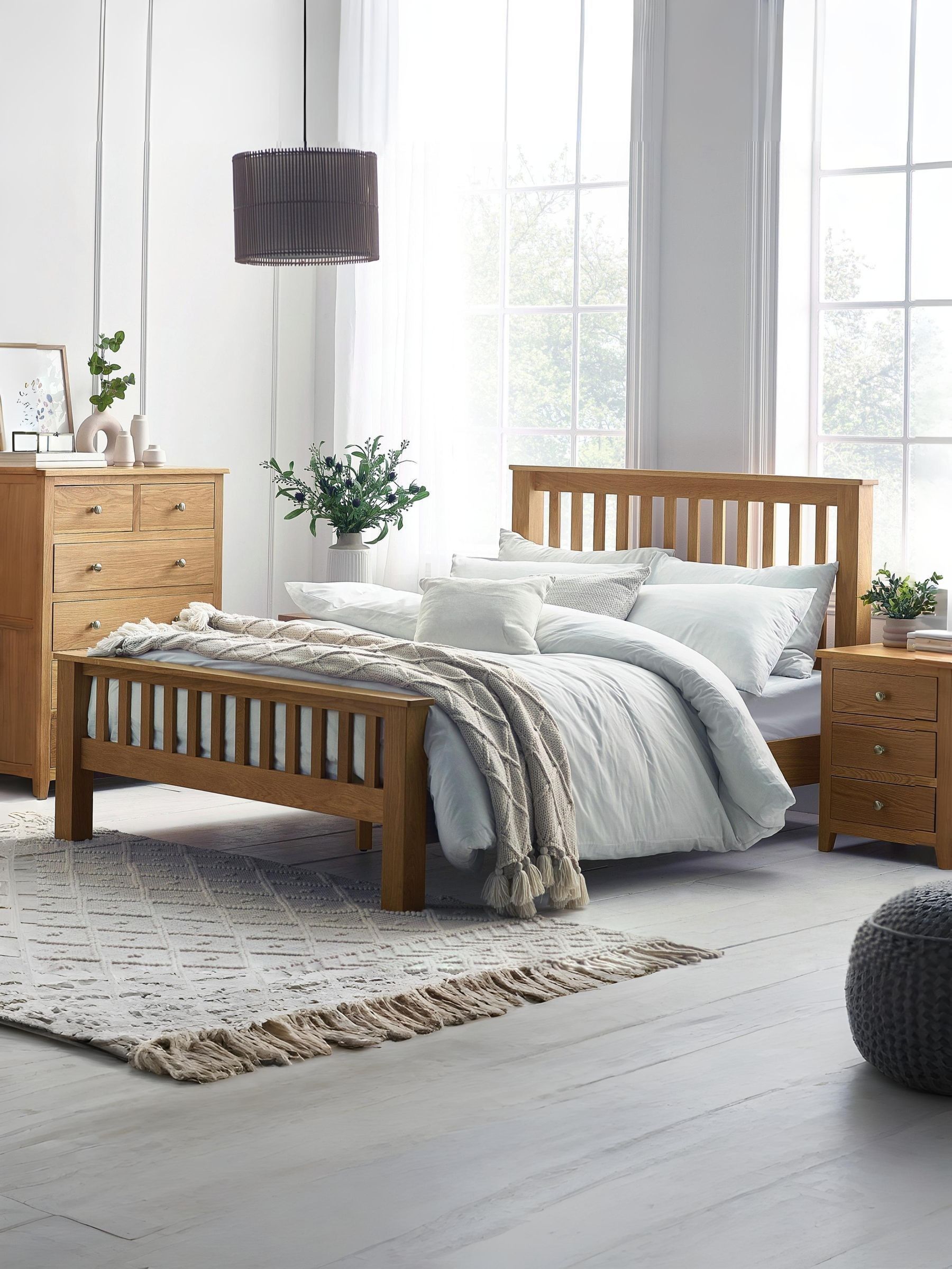 Julian Bowen Mallory High Footend Bed 150cm Oak | Traditional Bed Frame, 150cm/5ft, No Box Spring Needed, Solid Oak & Veneers, Robust & Durable, Slatted Headboard - Image 6
