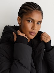 Reiss Black Larissa Petite Belted Longline Hooded Puffer Coat - Image 4 of 8