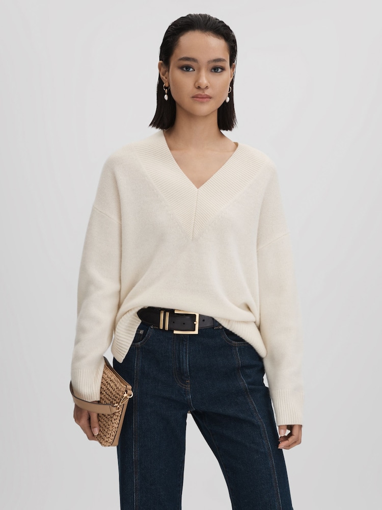 Reiss Ivory Seren Oversized Wool Cashmere V-Neck Jumper - Image 1 of 7 Reiss Ivory Seren Oversized Wool Cashmere V-Neck Jumper - Image 1 of 7