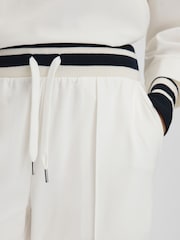 Reiss Navy/Ivory Lexi Striped Drawstring Waistband Joggers - Image 4 of 6