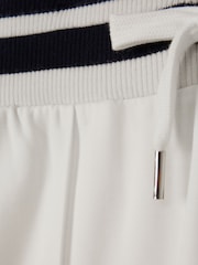 Reiss Navy/Ivory Lexi Striped Drawstring Waistband Joggers - Image 6 of 6