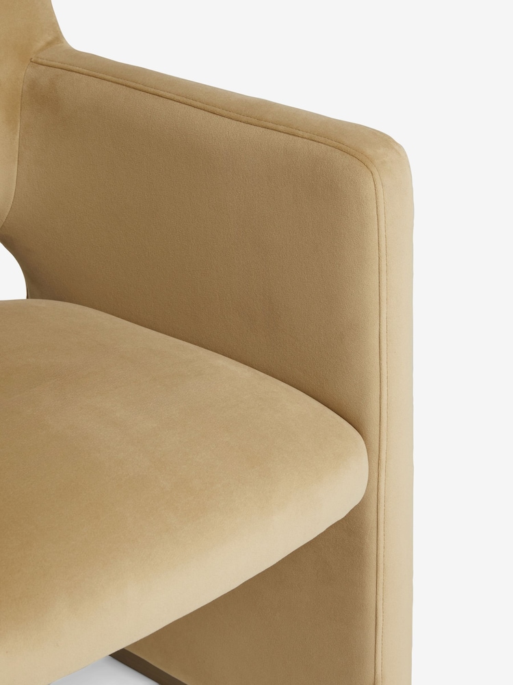 Soft Velvet Camel N. Premium Raya Dining Chair - Image 11 of 11