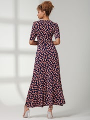 Jolie Moi – bedrucktes Maxikleid aus Viskose mit Rüschensaum - Bild 2 von 6