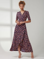 Jolie Moi – bedrucktes Maxikleid aus Viskose mit Rüschensaum - Bild 6 von 6