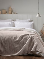 Bedfolk Pink Linen Cotton Throw - Image 2 of 5