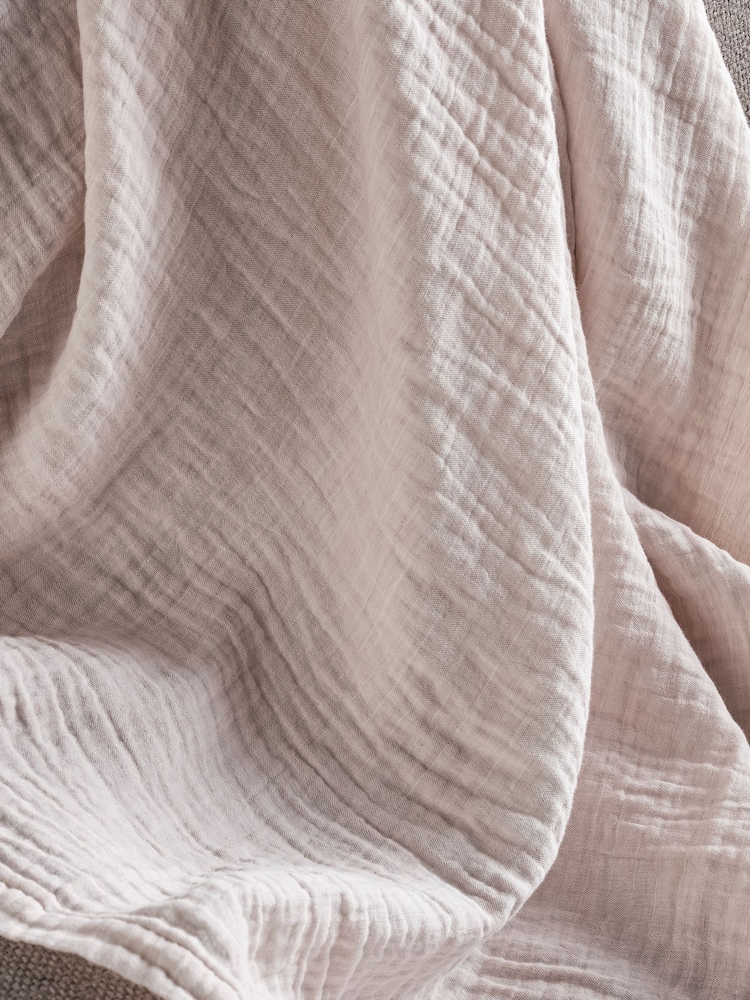 Bedfolk Pink Linen Cotton Throw - Image 4 of 4
