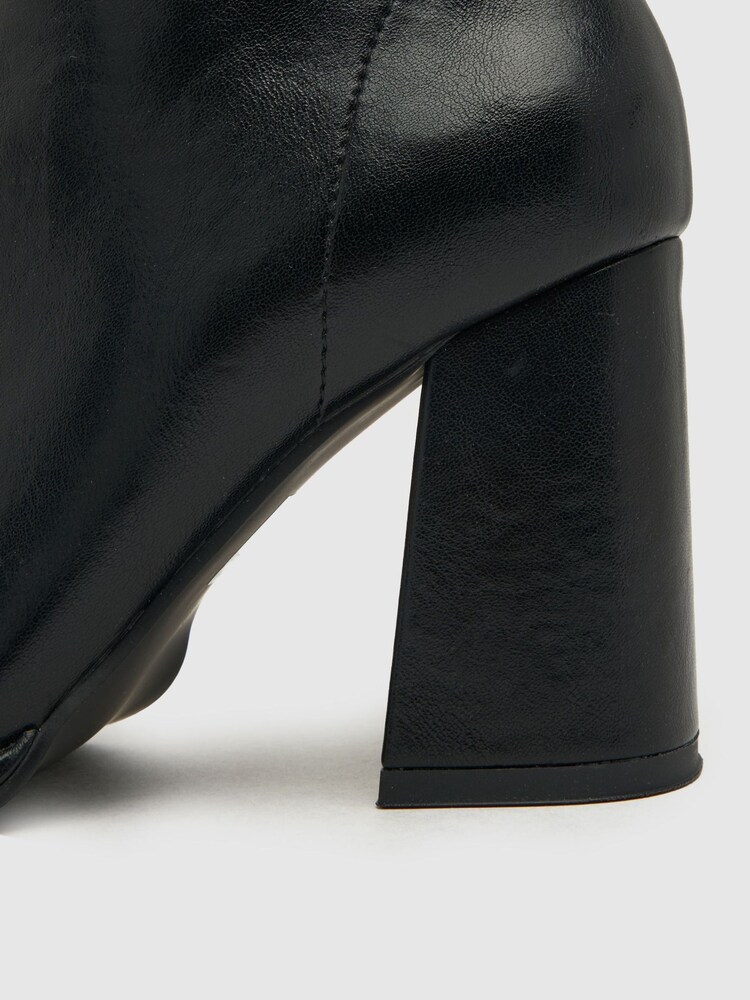 Schuh Brady Block Heel Black Boots - Image 4 of 4