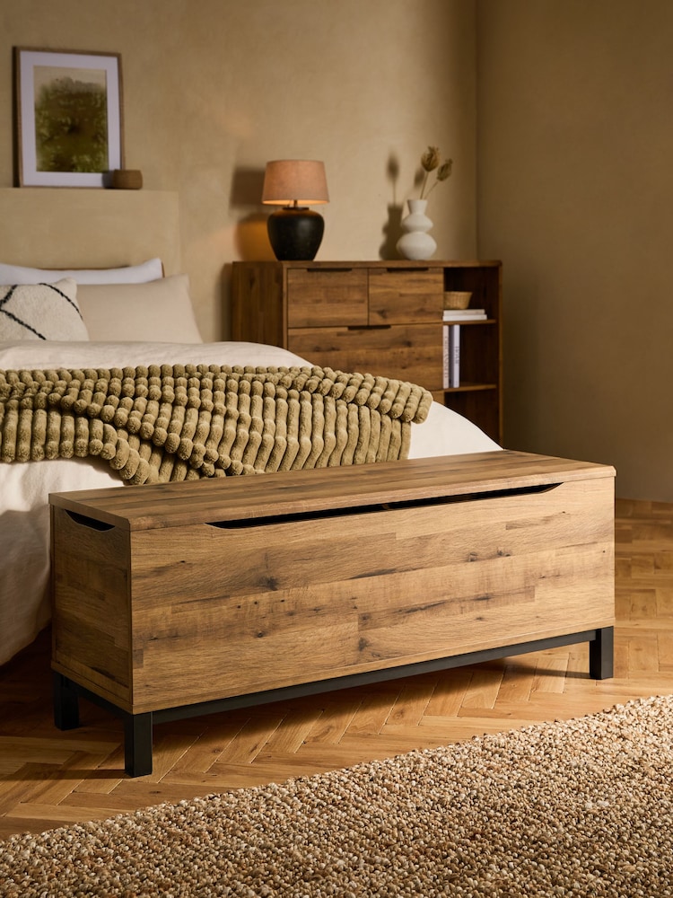Dark Natural Bronx Oak Effect Large Blanket Box - Image 2 of 8