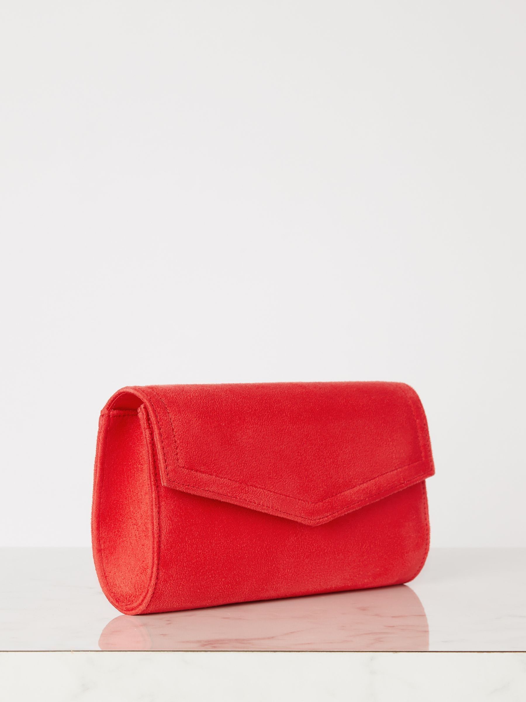 Red envelope clutch bag 2025