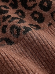 Marron imprimé léopard - Long Sleeve V-Neck Knit Jumper With Wool - Image 6 de 7