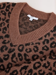 Marron imprimé léopard - Long Sleeve V-Neck Knit Jumper With Wool - Image 7 de 7