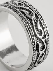 Silver Tone Antiqued Silver Engraved Band Ring - Image 4 of 5