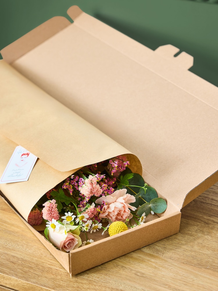 The Chateau by Angel Strawbridge Peach Pink Summer Letterbox - Image 2 of 5 The Chateau by Angel Strawbridge Peach Pink Summer Letterbox - Image 2 of 5