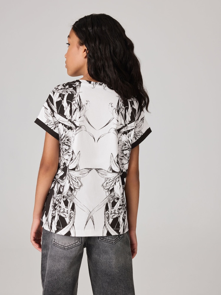 smALLSAINTS White/Pattie Floral Girls Anna Graphic Crew 100% Cotton T-Shirt - Image 2 of 6