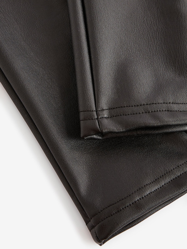 smALLSAINTS Mädchen Cora PU-Leggings - Bild 8 von 8 smALLSAINTS Mädchen Cora PU-Leggings - Bild 8 von 8