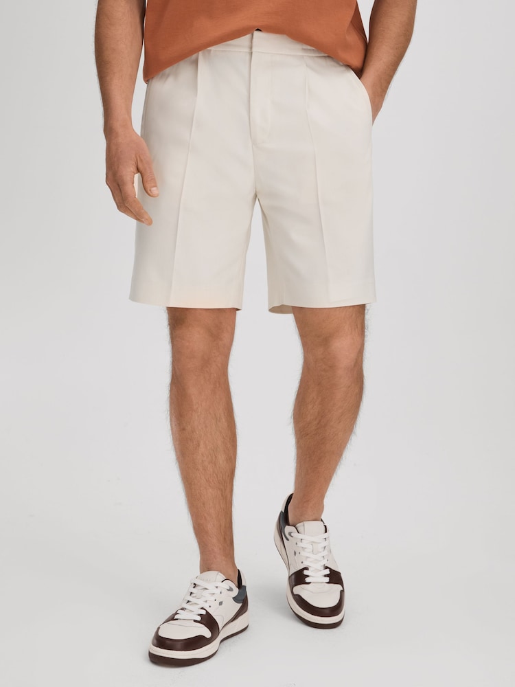 Reiss White Sussex Relaxed Drawstring Shorts - Image 1 of 6