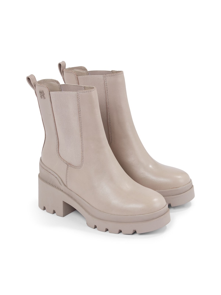 Tommy Hilfiger Cream Leather Mid Heel Boots - Image 2 of 3 Tommy Hilfiger Cream Leather Mid Heel Boots - Image 2 of 3