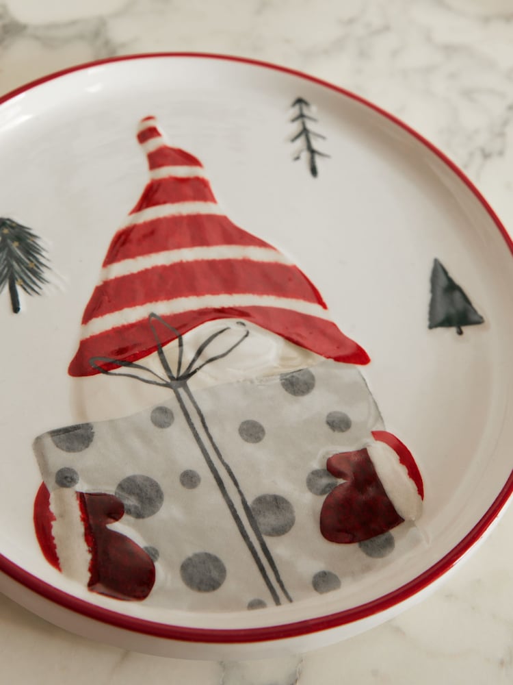 Red and Green Christmas Gonk Side Plates Set of 2 - Image 2 of 3