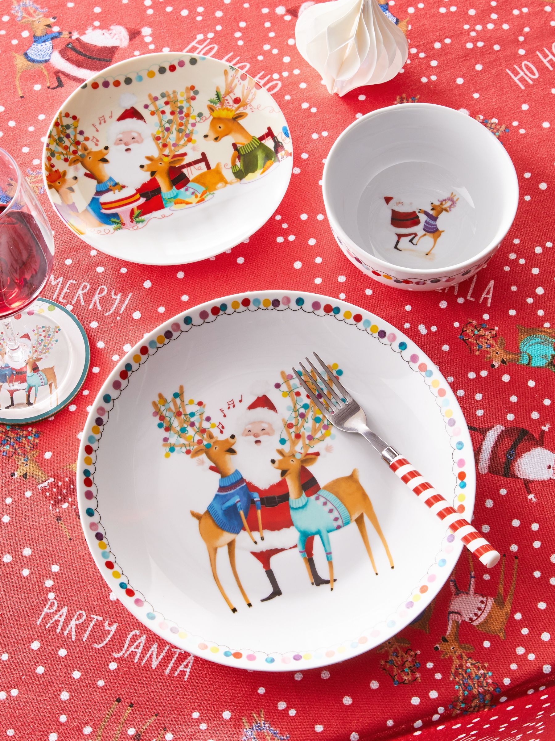 Santa plate set top
