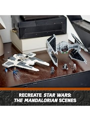 LEGO Star Wars Mandalorian Fang Fighter vs TIE Interceptor - Image 7 of 9
