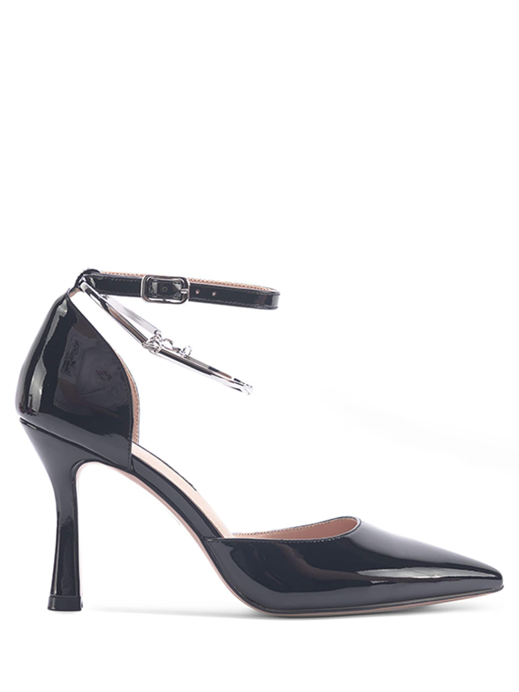 Nine west patent pumps deals