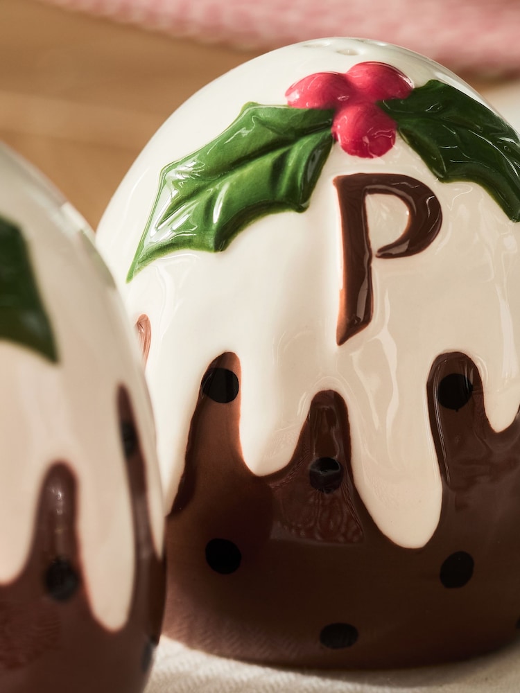Natural Set of 2 Christmas Pudding Salt and Pepper Shakers - Image 2 of 3