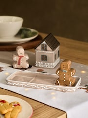 Natural Christmas Gingerbread Centrepiece with Salt and Pepper Shakers and Condiment Pot - Image 2 of 6