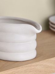 Natural Scandi Speckle Gravy Boat - Image 4 of 6
