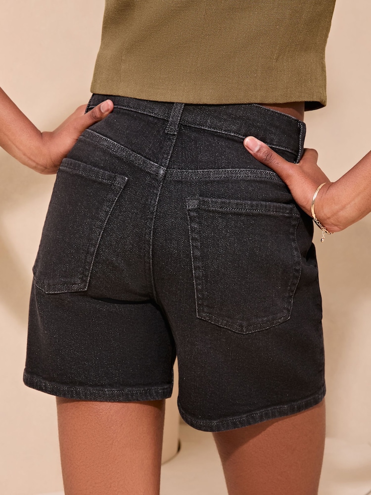 Lipsy Black Denim Mom Shortss - Image 2 of 4