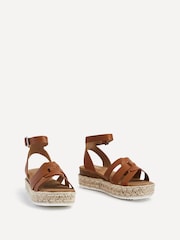 Linzi Brown Dakota Flatform Sandals With Round Interlinked Upper Design - Image 3 of 5