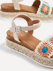 Linzi White Solana Flatform Sandals With Crochet Trim Design - Image 4 of 5