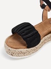 Linzi Black Melani Sandals With Ruched Upper Detailing - Image 4 of 5