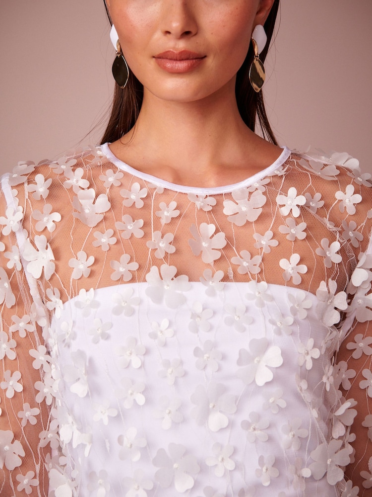 White 3D Floral Mesh Blouse - Image 4 of 6