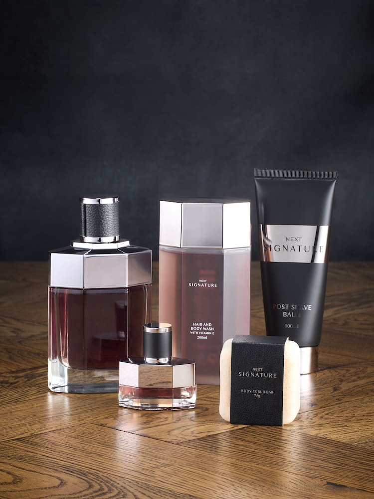 Signature Eau de Parfum and Toiletries Washbag Gift Set - Image 2 of 5