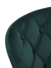 Barker and Stonehouse Green Burnaby Velvet Buttoned Dining Chair - Image 4 of 6