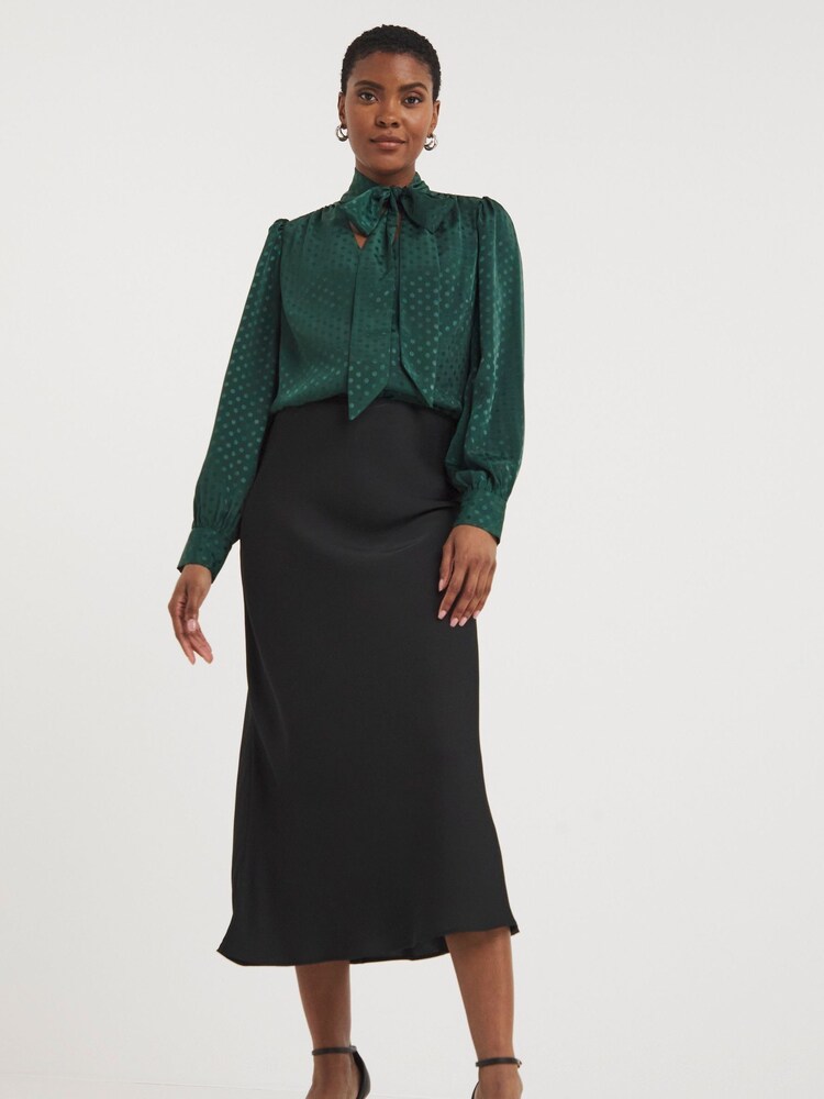 JD Williams Green Jacquard Spot Tie Neck Blouse - Image 1 of 1 JD Williams Green Jacquard Spot Tie Neck Blouse - Image 1 of 1
