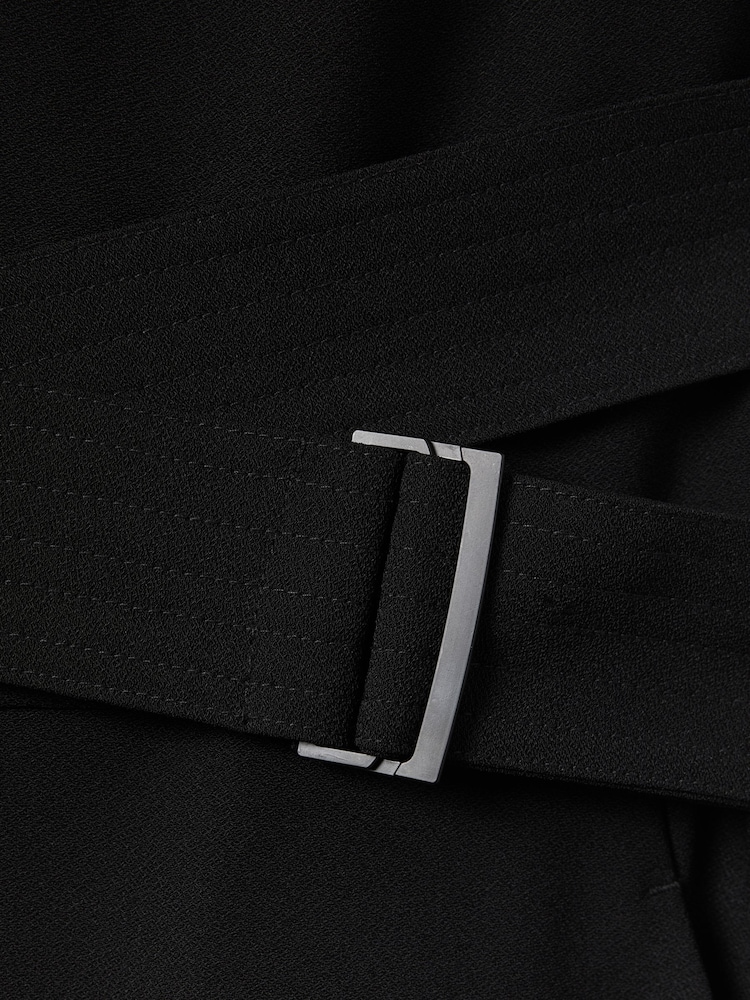 Reiss Black Riyo Fitted Belt Strap Jumpsuit - Image 6 of 6