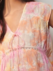 Pink Tie Dye Broderie V-Neck Lace Detail Short Sleeve Top - Image 3 of 6
