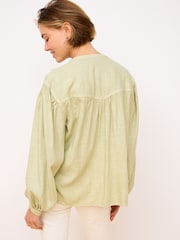 Green Long Sleeve V-Neck Button Front Blouse With Linen - Image 3 of 6