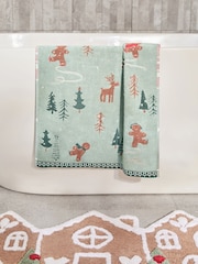Sage Green Christmas Gingerbread 100% Cotton Towel - Image 2 of 4
