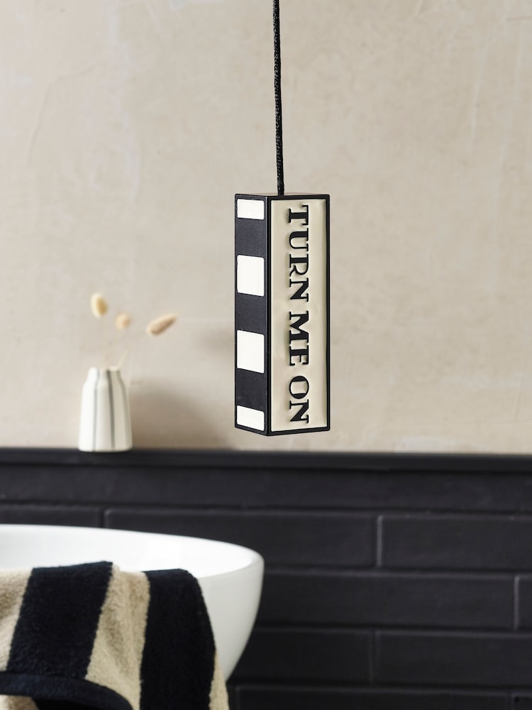 Black/White Turn Me On Slogan Light Pull - Image 2 of 4